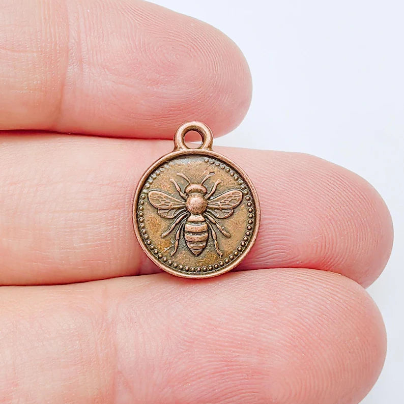 4 Bee Charms, Double Sided Pendant, Reversible Earring Charm, Boho Bracelet Charms, Nature Insect Charm, Antique Copper Plated 17x13mm G37506
