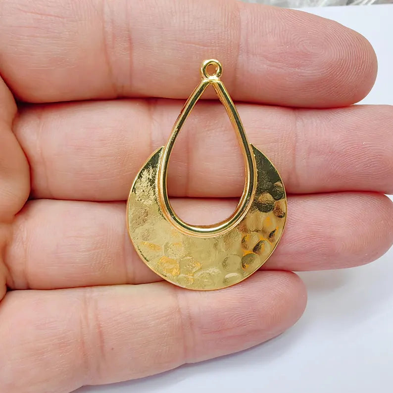 Hammered Teardrop Pendant, Large Crescent Shape Jewelry Charm, 24k Shiny Gold Plated Zamac, G37508