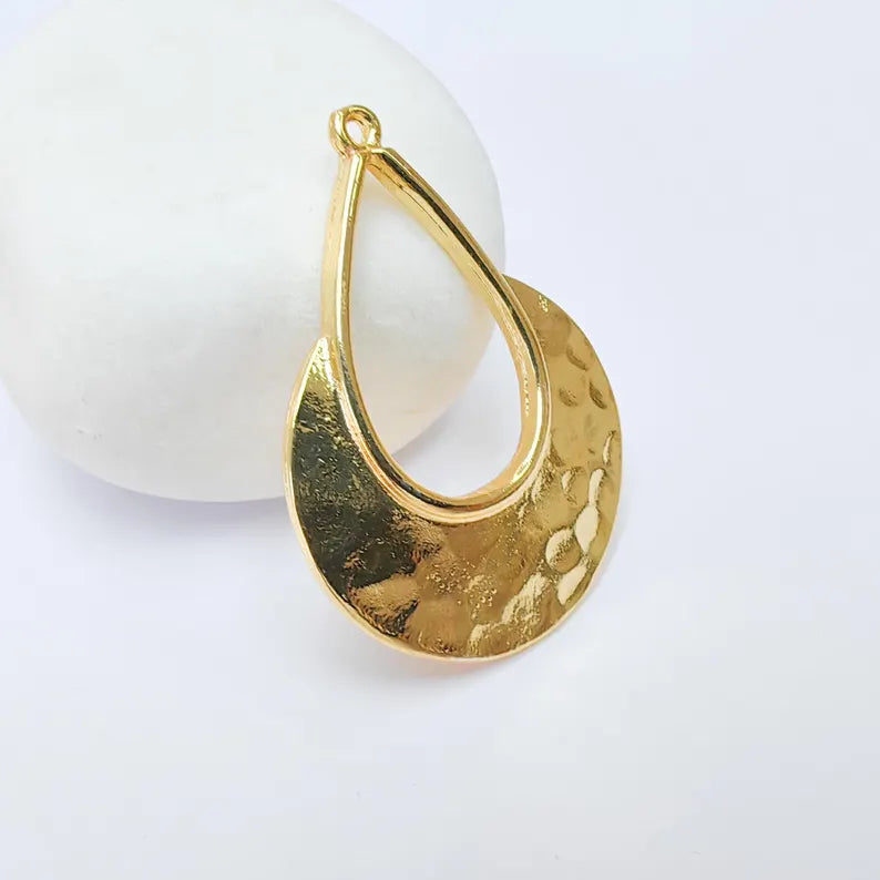Hammered Teardrop Pendant, Large Crescent Shape Jewelry Charm, 24k Shiny Gold Plated Zamac, G37508