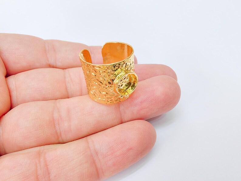 Adjustable Wide Band Ring with 8mm Round Blank, 24k Shiny Gold Plated Brass, Nickel Free Lead Free, Jewelry Making Supplies, G37428