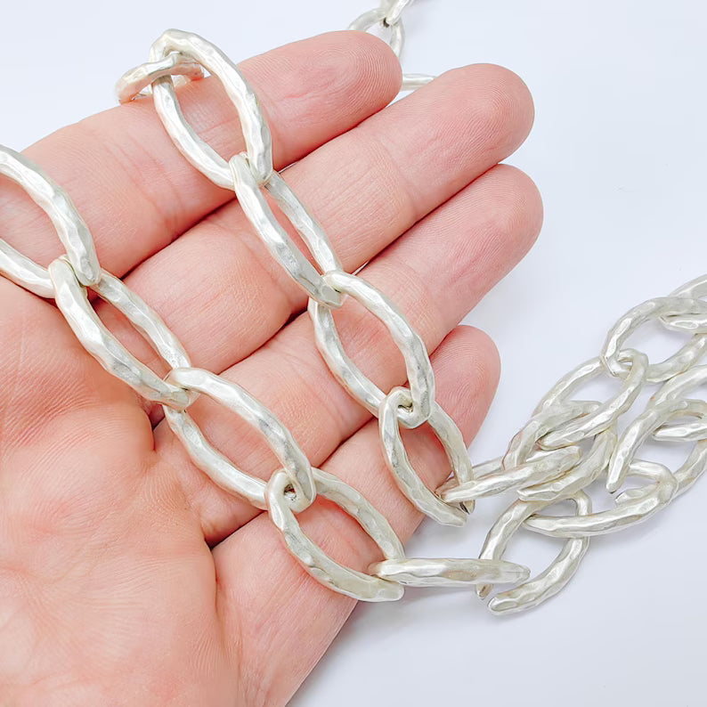Large Oval Hammered Chain, 26x14mm Silver Plated Zamak Chain, 1 Meter - 3.3 Feet Jewelry Supply, G37520