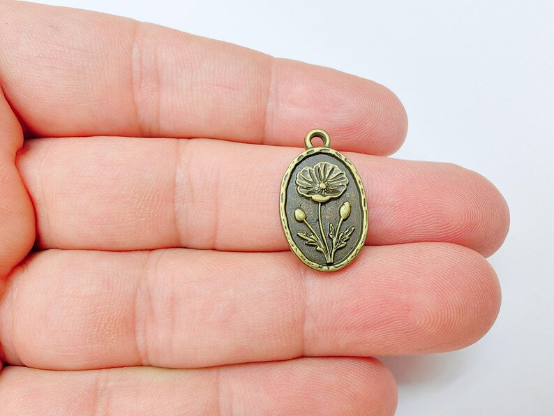2 Poppy Flower Charm, Oval Pendant, Antique Bronze Plated, 23x13mm, Double Sided Jewelry Making Supplies, Zamac G37462
