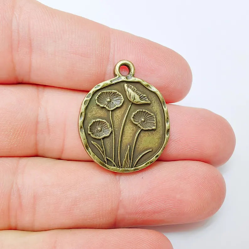 Poppy Flower Charm, Round Floral Pendant, Antique Bronze Plated, Jewelry Making Supplies 28x23mm G37481