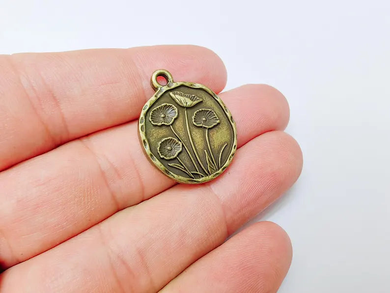 Poppy Flower Charm, Round Floral Pendant, Antique Bronze Plated, Jewelry Making Supplies 28x23mm G37481