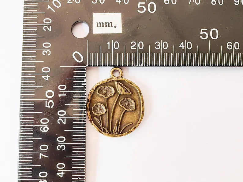 Poppy Flower Charm, Round Floral Pendant, Antique Bronze Plated, Jewelry Making Supplies 28x23mm G37481
