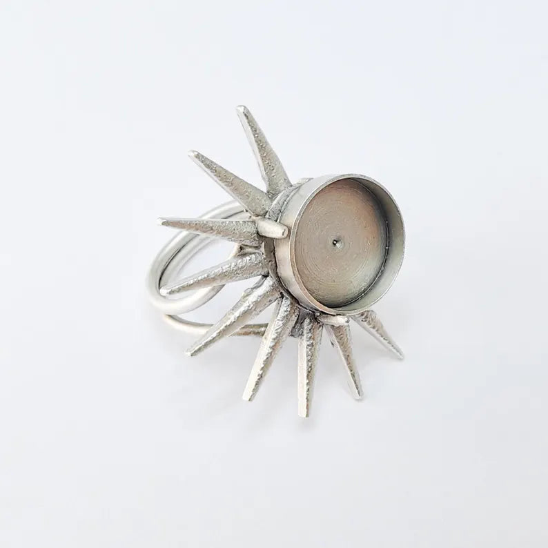 Sunburst Adjustable Ring Base with 14mm Bezel, Radiant Brass Ring Setting for Cabochon Jewelry G37528