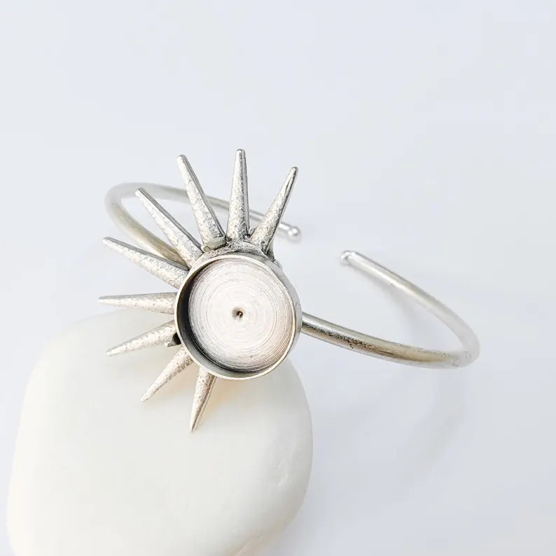Adjustable Sun Cuff Bracelet Base with 14mm Bezel, Brass Jewelry Blank Antique Silver Plated G37536