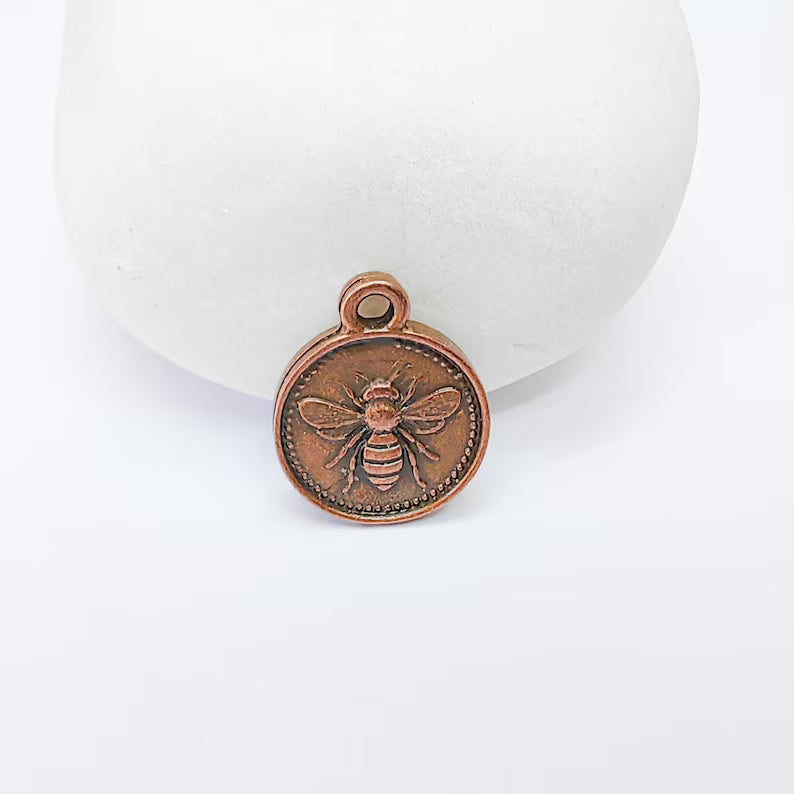 4 Bee Charms, Double Sided Pendant, Reversible Earring Charm, Boho Bracelet Charms, Nature Insect Charm, Antique Copper Plated 17x13mm G37506