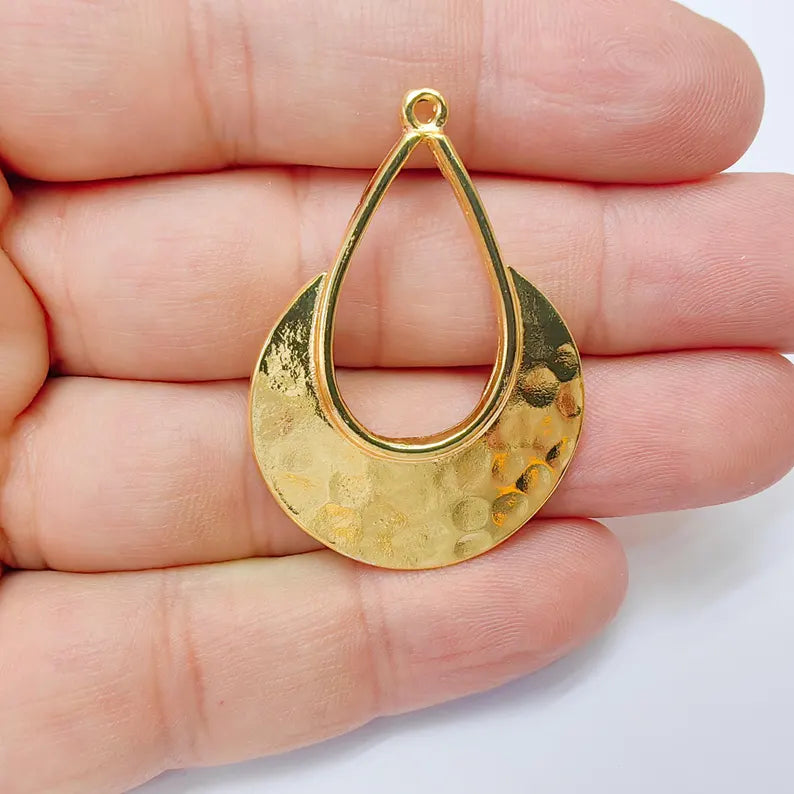 Hammered Teardrop Pendant, Large Crescent Shape Jewelry Charm, 24k Shiny Gold Plated Zamac, G37508