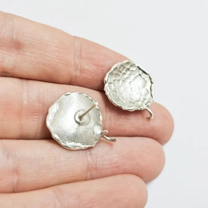 Earring Stud Base Blank with Loop, Hammered Earring Post, Ear Setting, Antique Silver Plated Brass 16mm G37519
