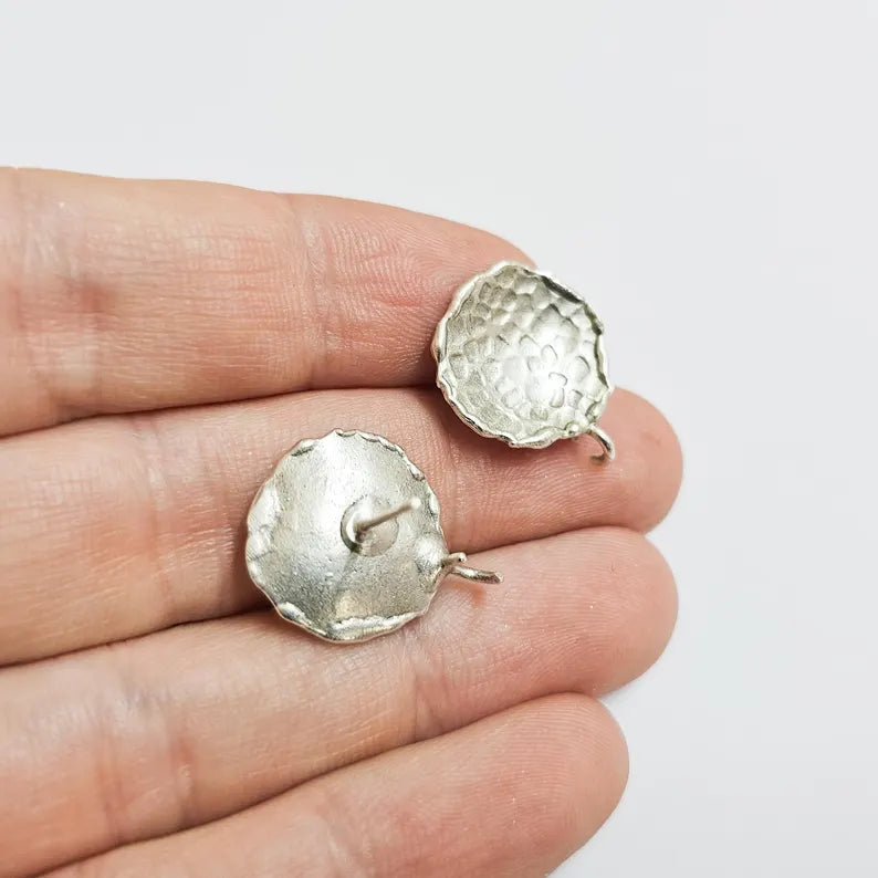 Earring Stud Base Blank with Loop, Hammered Earring Post, Ear Setting, Antique Silver Plated Brass 16mm G37519
