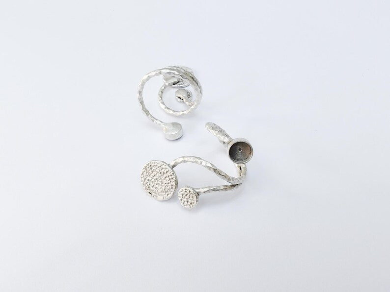 Hammered Adjustable Ring Base with 6mm Bezel, Textured Brass Band for Cabochon Jewelry G37526