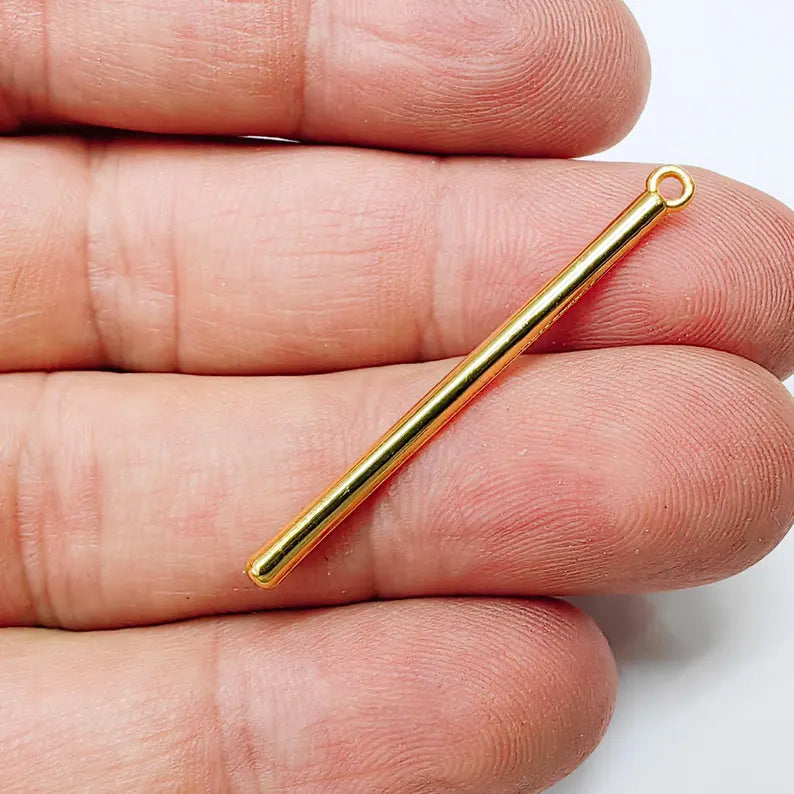4 Minimalist Bar Pendant 40x2mm, Vertical Stick Charm, 24k Shiny Gold Zamac, Nickel Free, Lead Free, G37546