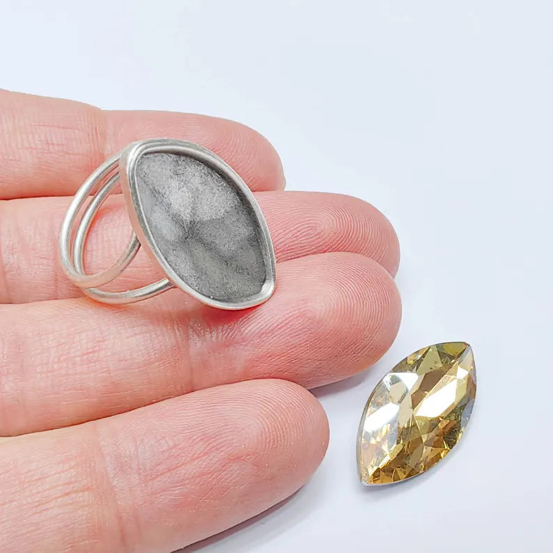 Marquise Cabochon Ring Base, 26x13mm Stone Setting, Adjustable Ring, Antique Silver Plated G37554