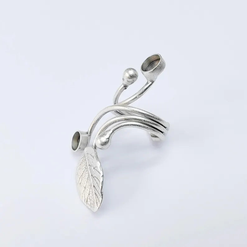 Adjustable Leaf Ring Base with 6mm Round Bezel, Antique Silver Plated Brass G37562