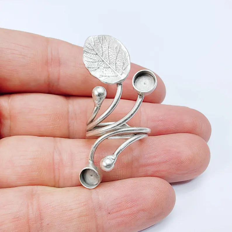 Adjustable Leaf Ring Base with 6mm Round Bezel, Antique Silver Plated Brass G37562