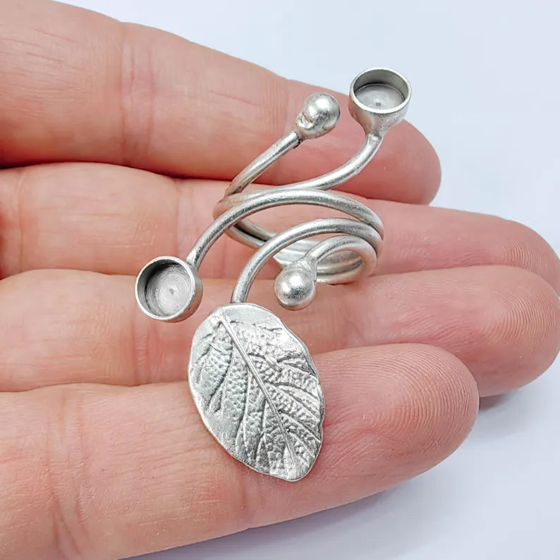 Adjustable Leaf Ring Base with 6mm Round Bezel, Antique Silver Plated Brass G37562