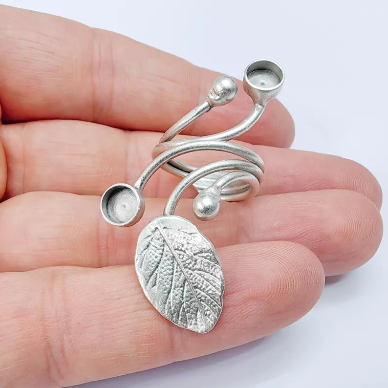 Adjustable Leaf Ring Base with 6mm Round Bezel, Antique Silver Plated Brass G37562