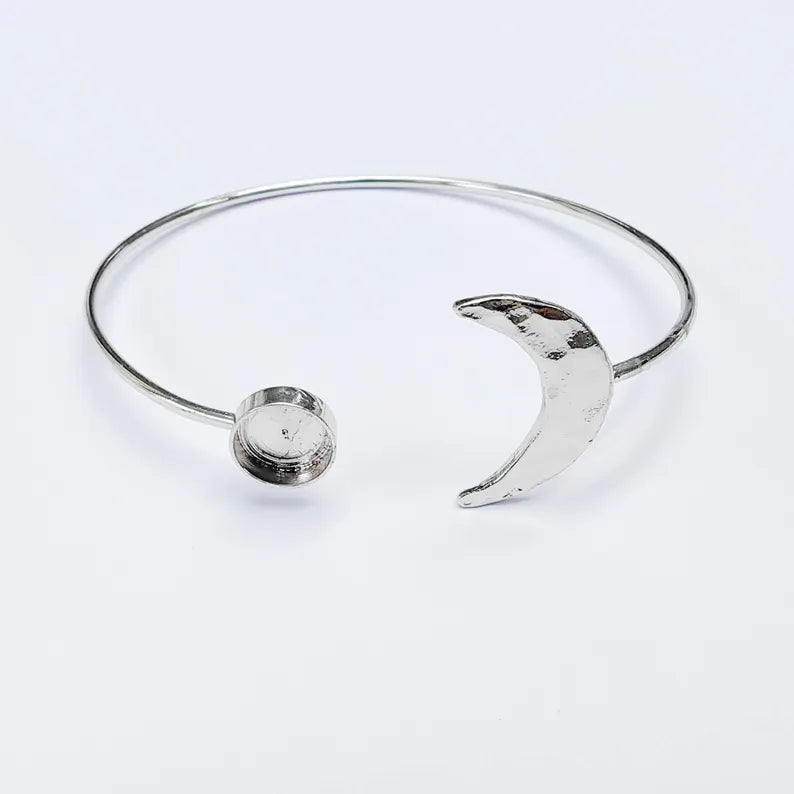 Moon Cuff Bracelet with 8mm Bezel, Adjustable Shiny Silver Plated Brass Bangle, G37576