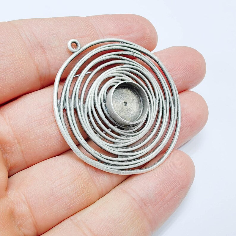 Circular Spiral Pendant Cabochon Setting, Antique Silver Plated Brass, 12mm bezel, 46x44mm G37579