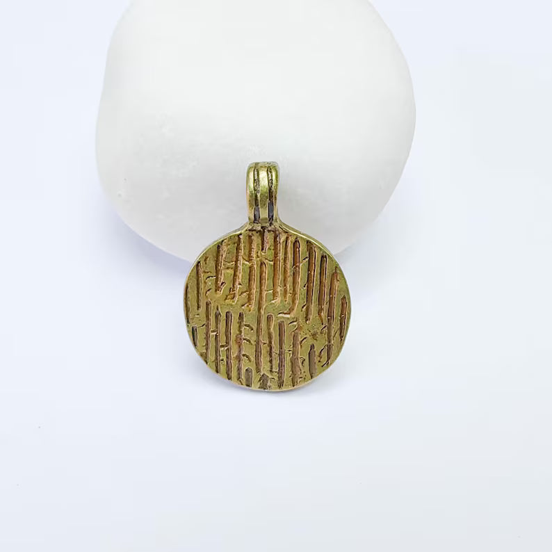 Textured Round Pendant, Antique Bronze Plated Zamac Charm, 30x21mm Jewelry Finding, G37593