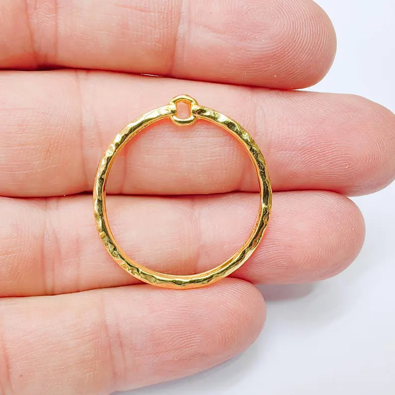 2 Hammered Circle Pendant 30x28mm, Round Hoop Connector Charm, 24k Shiny Gold Zamac G37543