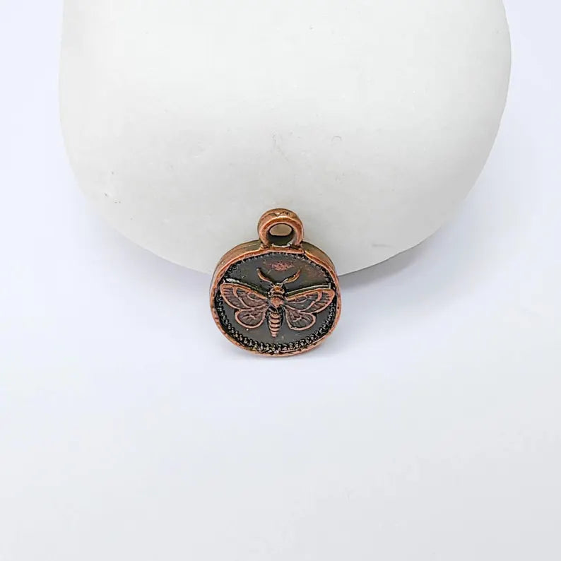 4 Moth Charm Pendant 16x13mm, Double Sided Insect Jewelry Supply, Antique Copper Plated Zamak Pendant, Nickel Free Lead Free G37552