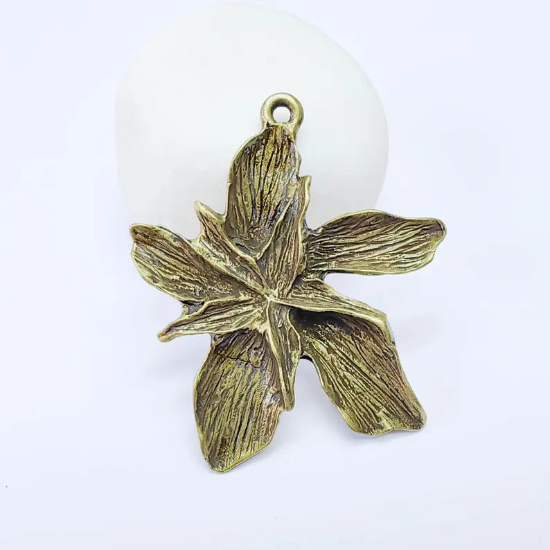 Antique Bronze Flower Pendant, Earring Charms, Nature Inspired Floral Design, Lotus Pendant 51x49mm G37564