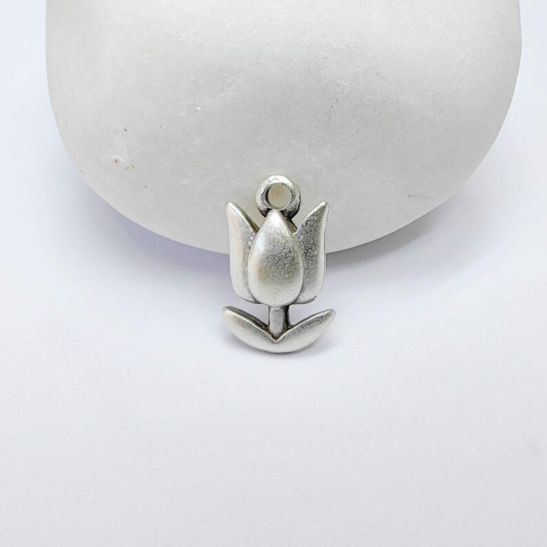 5 Tulip Flower Charm, Small Antique Silver Pendant, 12x10mm Floral Jewelry Making, G37608