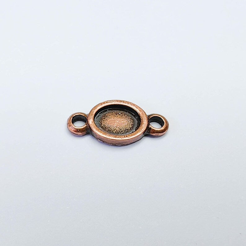 Oval Cabochon Connector, Bracelet Necklace Connector, 8x6mm Bezel, Antique Copper Plated, G37569
