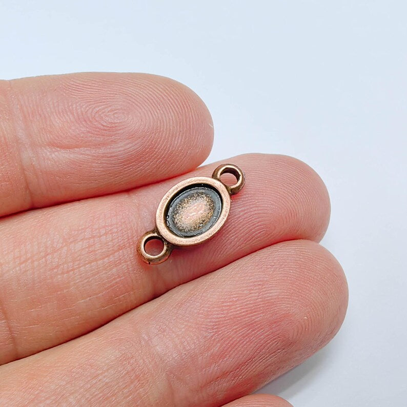 Oval Cabochon Connector, Bracelet Necklace Connector, 8x6mm Bezel, Antique Copper Plated, G37569