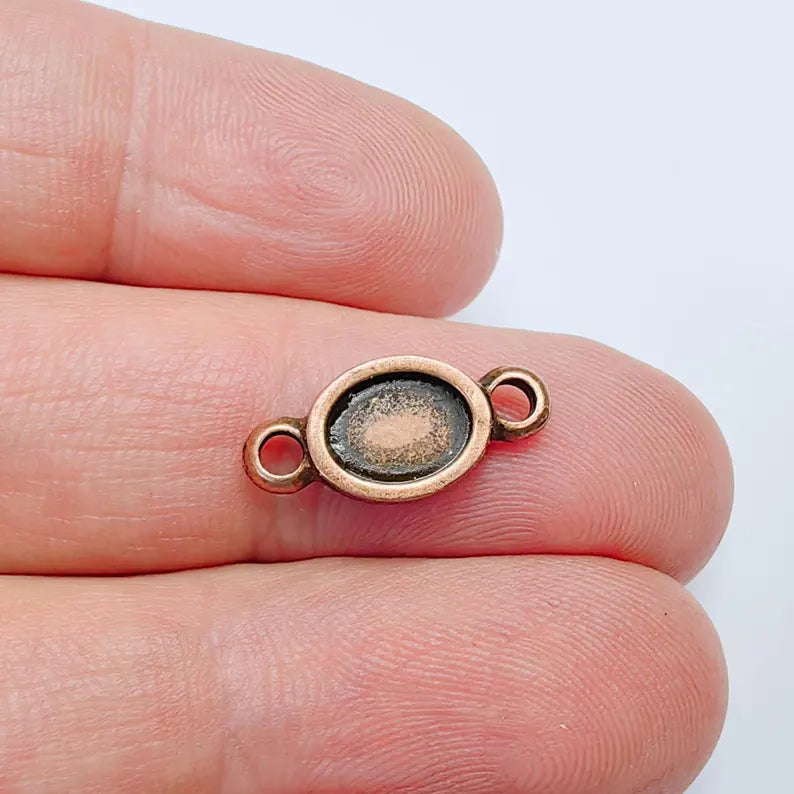 Oval Cabochon Connector, Bracelet Necklace Connector, 8x6mm Bezel, Antique Copper Plated, G37569