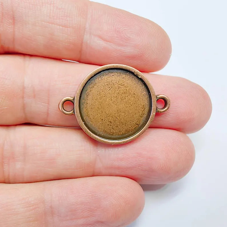Round Connector Pendant 31x23mm, 20mm Bezel Setting, Antique Copper Plated Jewelry Base G37570