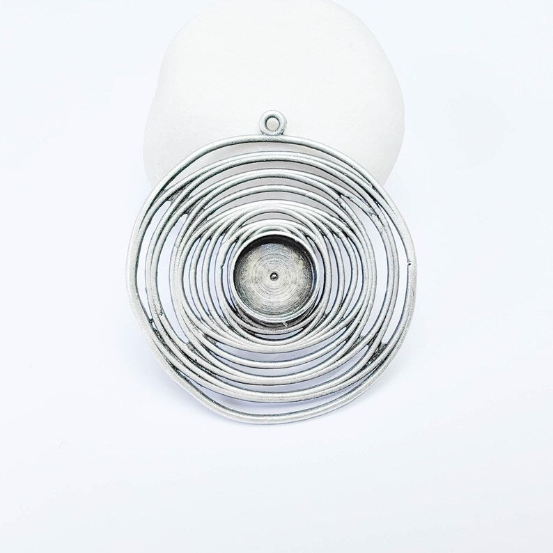 Circular Spiral Pendant Cabochon Setting, Antique Silver Plated Brass, 12mm bezel, 46x44mm G37579