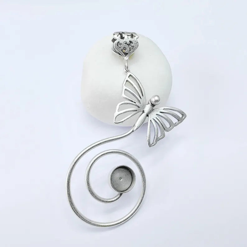 Butterfly Spiral Pendant with 10mm Bezel, Artistic Swirl Design Jewelry Connector, 85x33mm G37581