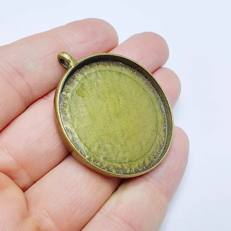 Round Pendant Blanks, Resin Bezel Bases, Mosaic Mountings, Antique Bronze Plated (40mm) G37621