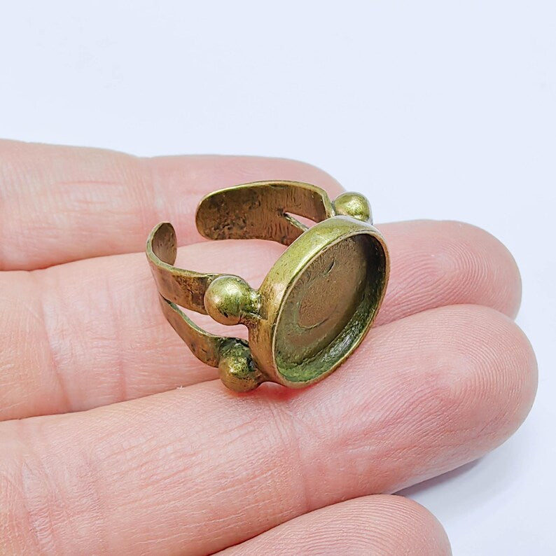 Adjustable Ring Base, 15mm Round Bezel Setting, Antique Bronze Jewelry Making, G37620