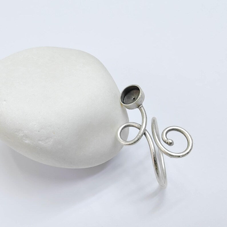 Adjustable Swirl Ring with 6mm Bezel, Antique Silver Plated Brass, Nickel Free, Lead Free, Handmade Jewelry Base G37629