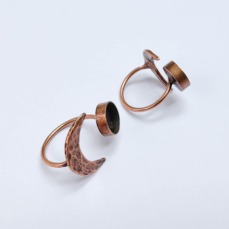 Crescent Moon Adjustable Ring, 10mm Bezel Setting, Antique Copper Ring Base, G37640