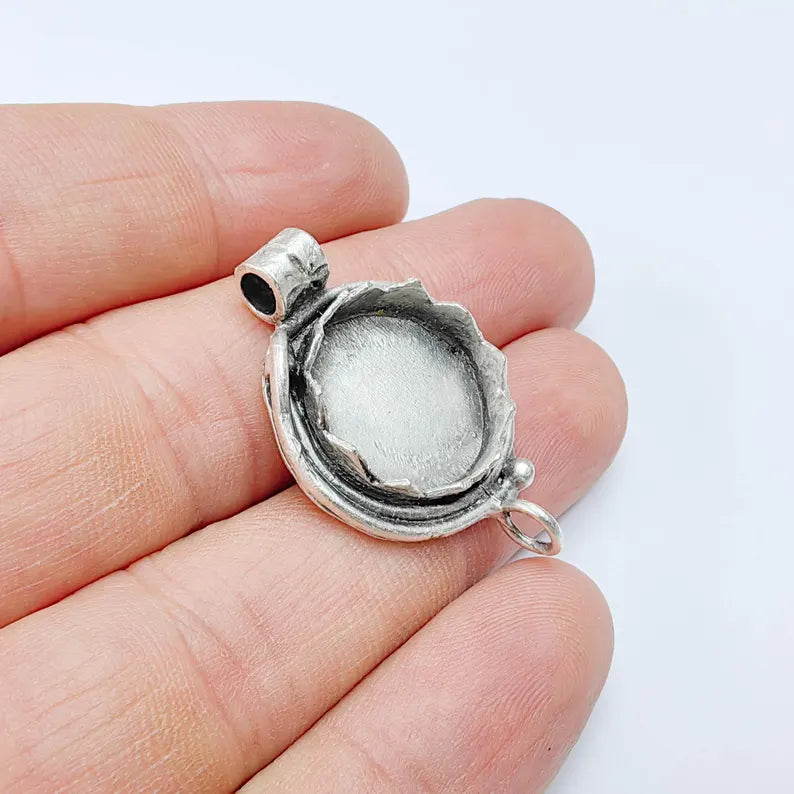 Organic Oval Pendant Base, Textured Bezel Setting for Resin Jewelry, Antique Silver, 35x23mm, G37643