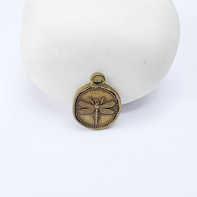 4 Dragonfly Charm, Double Sided Pendant, Nature Bracelet Earring Supply, Antique Bronze Plated 16x13mm G37649