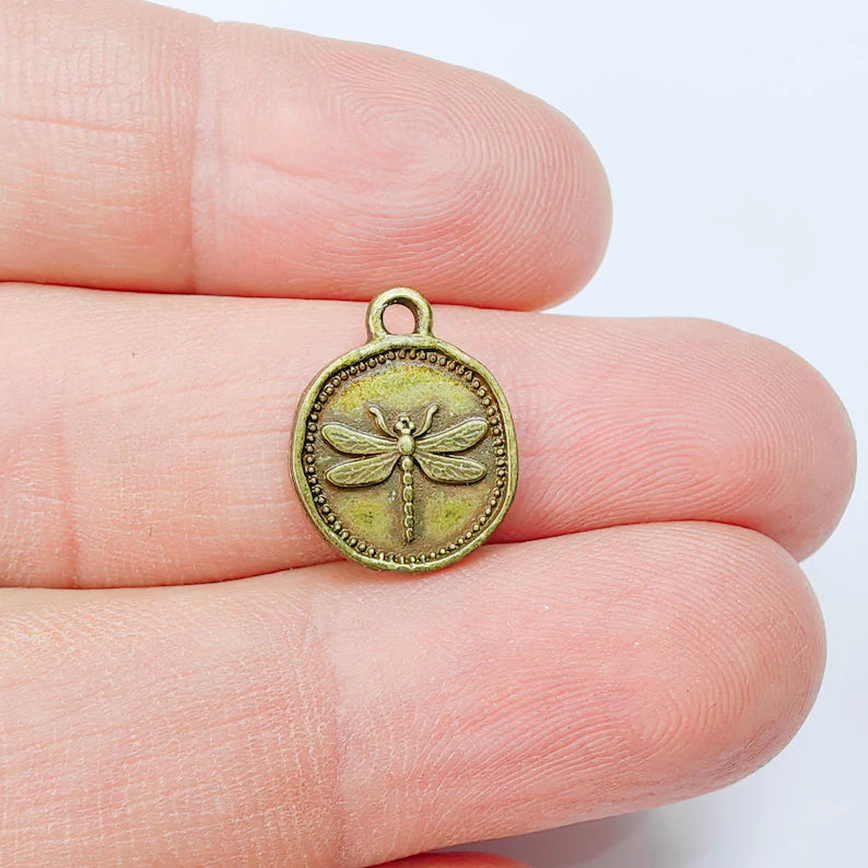 4 Dragonfly Charm, Double Sided Pendant, Nature Bracelet Earring Supply, Antique Bronze Plated 16x13mm G37649