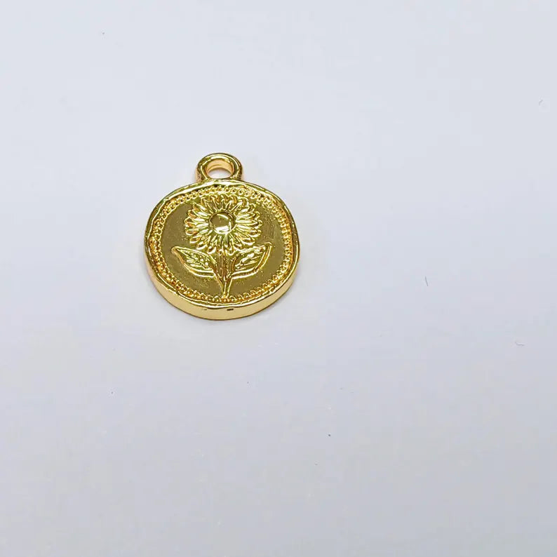 2 Sunflower Charm, Double Sided Flower Pendant, 24k Gold Plated, Jewelry Making, G37612