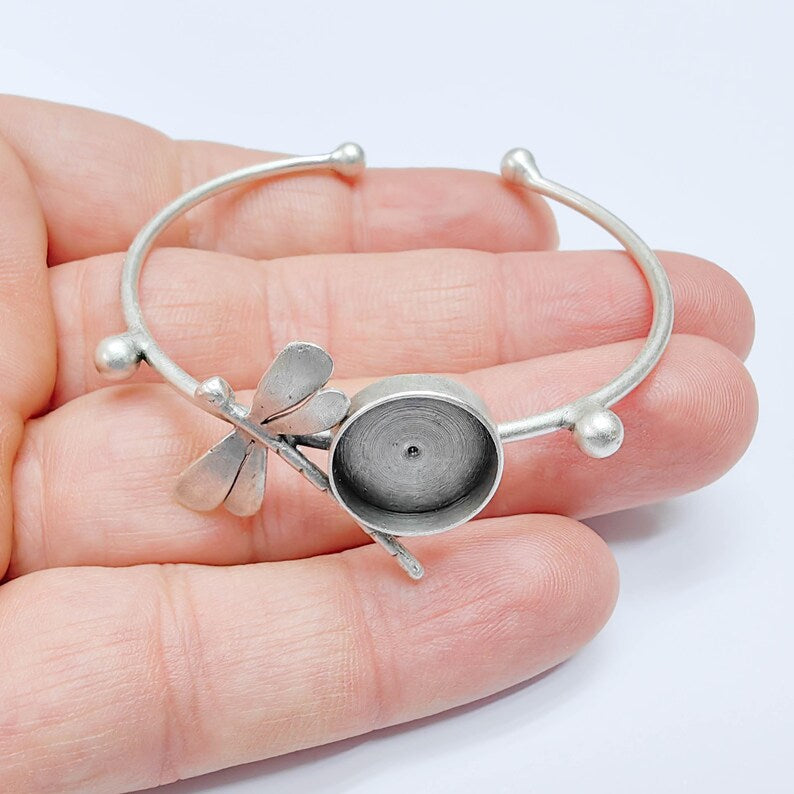 Dragonfly Bezel Bracelet Base, Adjustable Cuff, Antique Silver, Resin Jewelry, 14mm, G37654