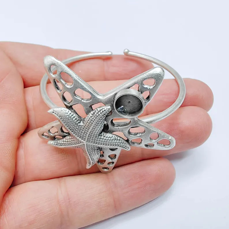 Starfish Bezel Bracelet Base, 8mm Setting, Antique Silver, Adjustable Cuff, G37661