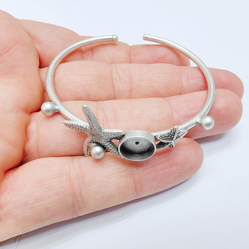 Starfish Leaf Bracelet Base, 10mm Bezel, Antique Silver, Adjustable Cuff, G37667