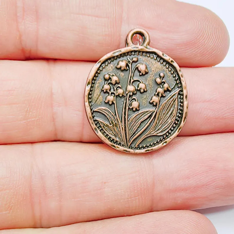Lily of the Valley Charm, Floral Pendant, Boho Jewelry Supplies, Antique Copper Plated, 27x22mm G37673