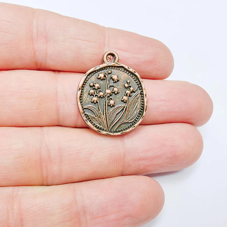 Lily of the Valley Charm, Floral Pendant, Boho Jewelry Supplies, Antique Copper Plated, 27x22mm G37673