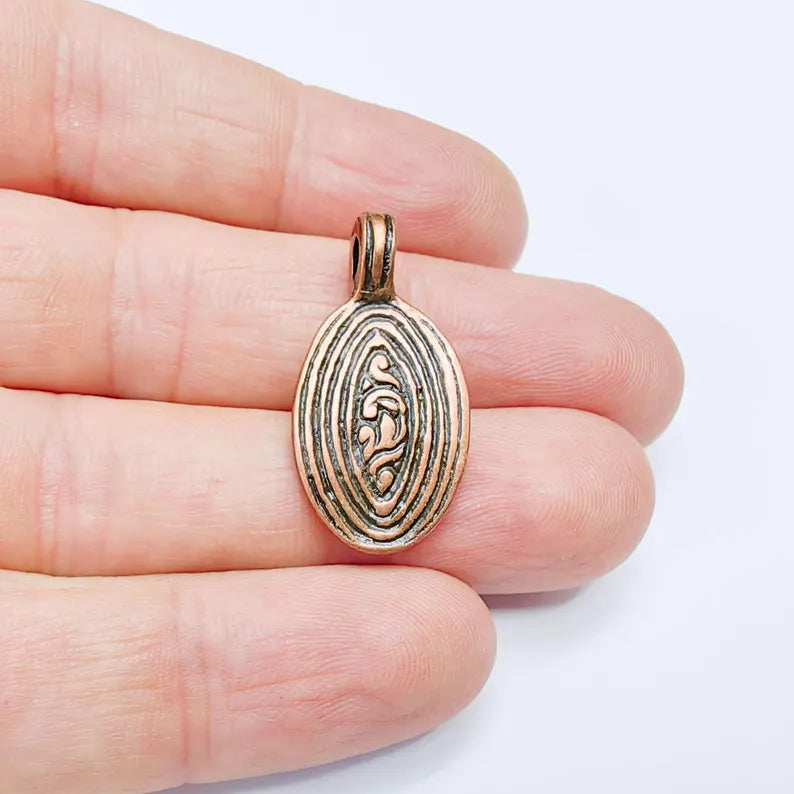 Textured Round Pendant, Antique Copper Plated Charm, 30x21mm Jewelry Finding G37677