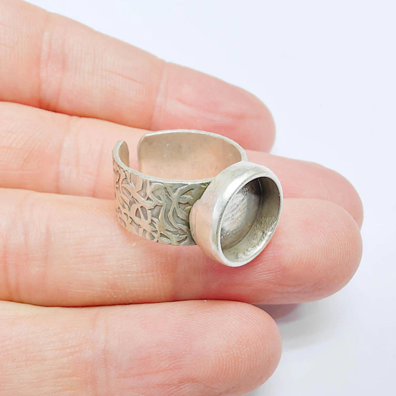 Adjustable Ring Base, 12mm Bezel Ring, Antique Silver Plated Brass Band, Zamac Setting G37694